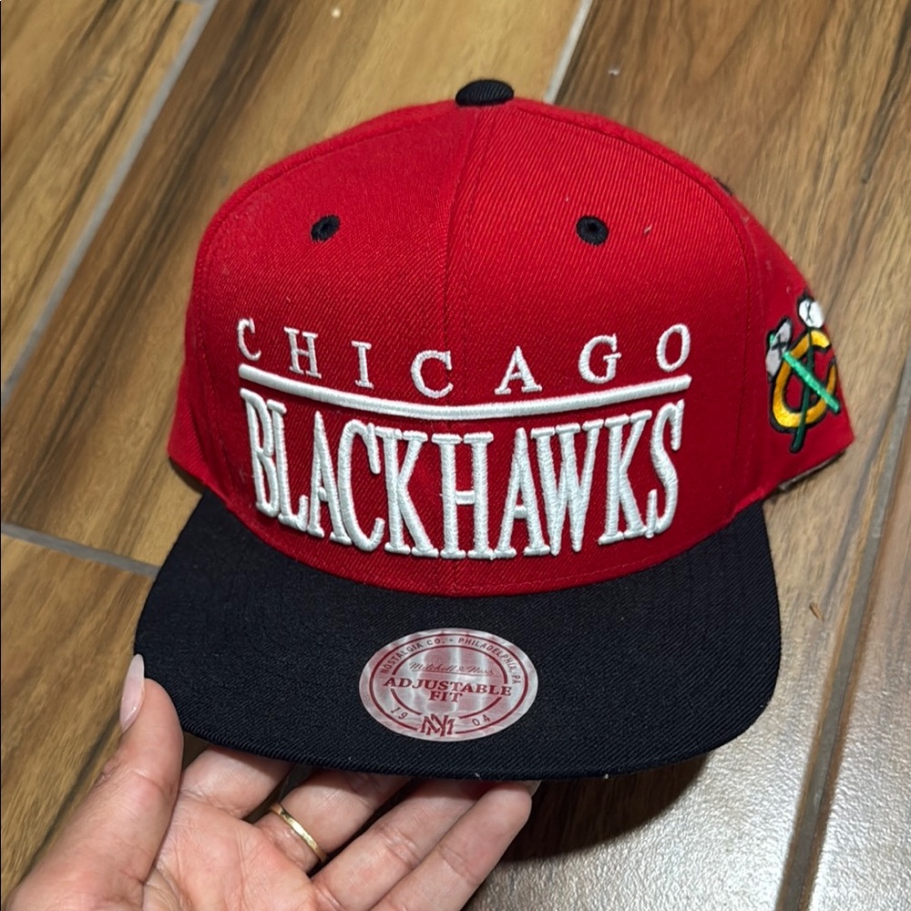 Mitchell & Ness Chicago Blackhawks Red and Black Hat